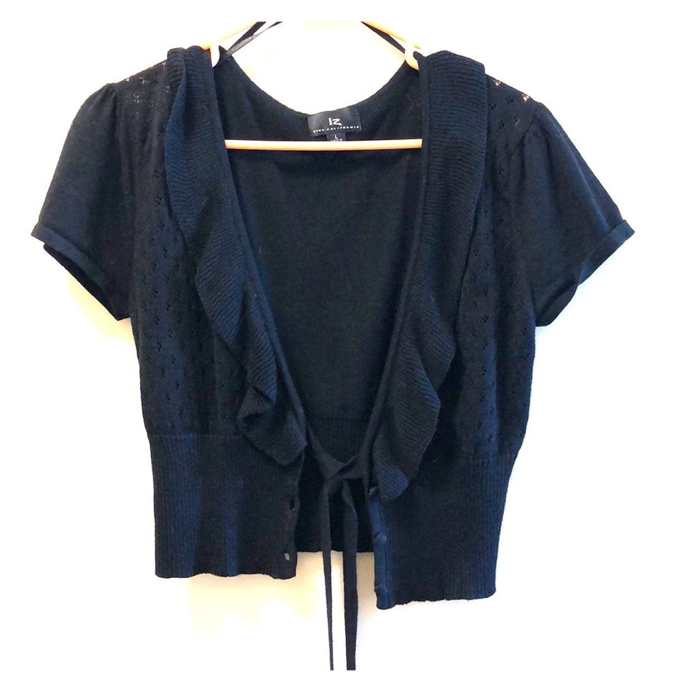 Black shirt sleeve top